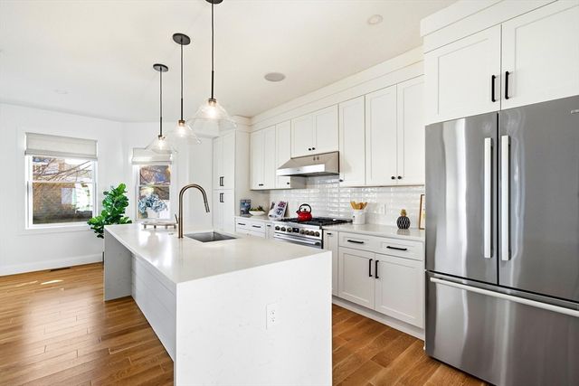 28 Cherry St 28, Medford, MA 02155