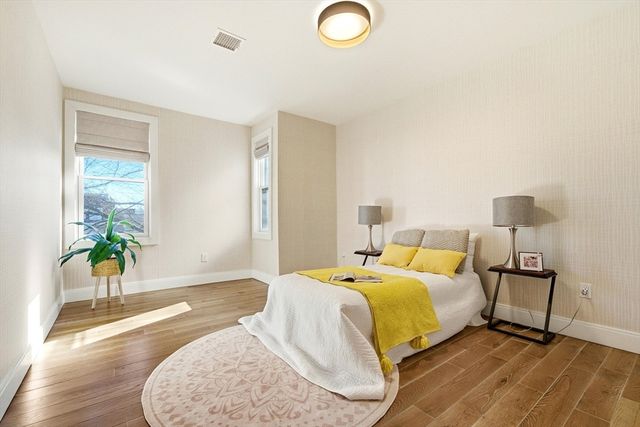 28 Cherry St 28, Medford, MA 02155