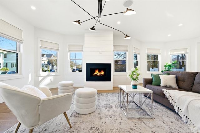 28 Cherry St 28, Medford, MA 02155