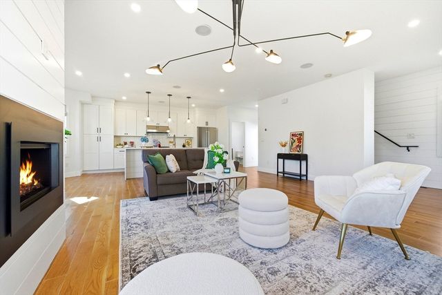 28 Cherry St 28, Medford, MA 02155