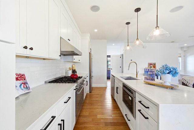 28 Cherry St 28, Medford, MA 02155