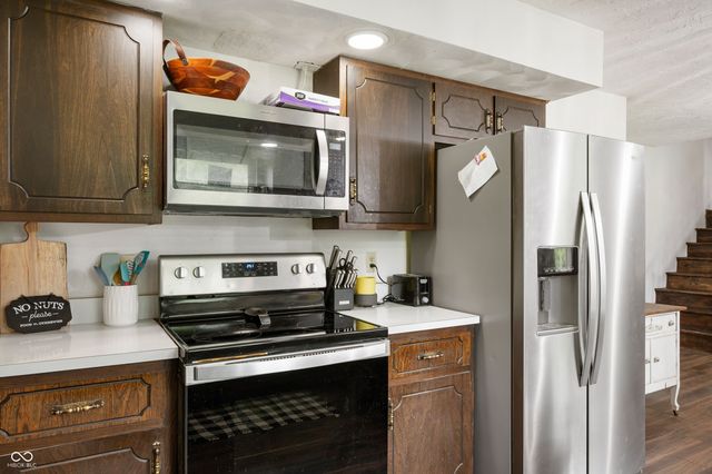 5631 N Olivia Drive, Alexandria, IN 46001