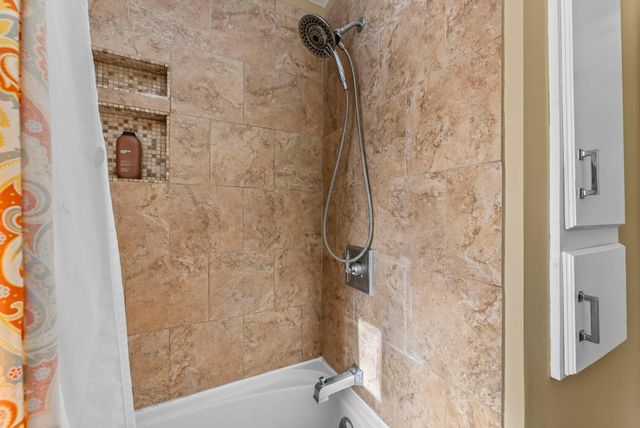 11832 Crawford Road W, Minnetonka, MN 55343