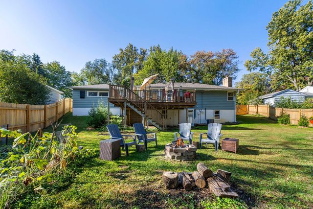 11832 Crawford Road W, Minnetonka, MN 55343