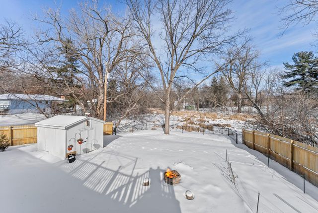 11832 Crawford Road W, Minnetonka, MN 55343