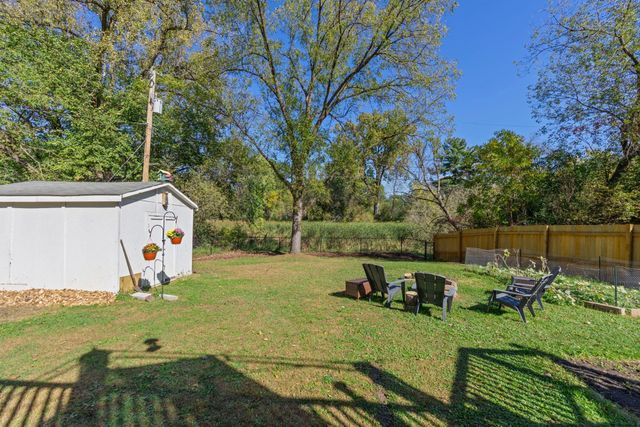 11832 Crawford Road W, Minnetonka, MN 55343