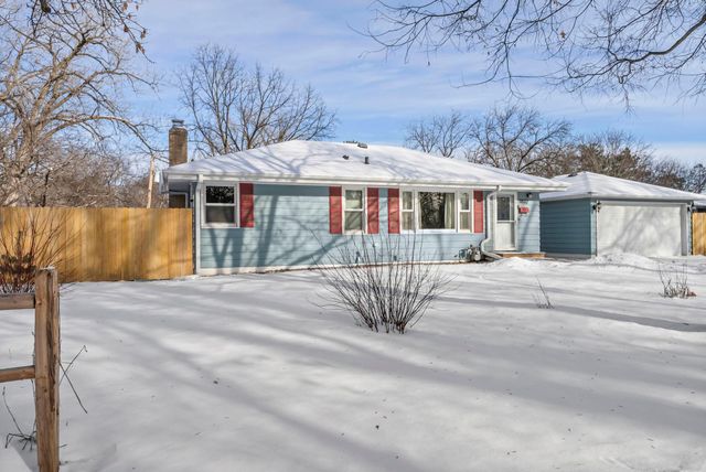 11832 Crawford Road W, Minnetonka, MN 55343