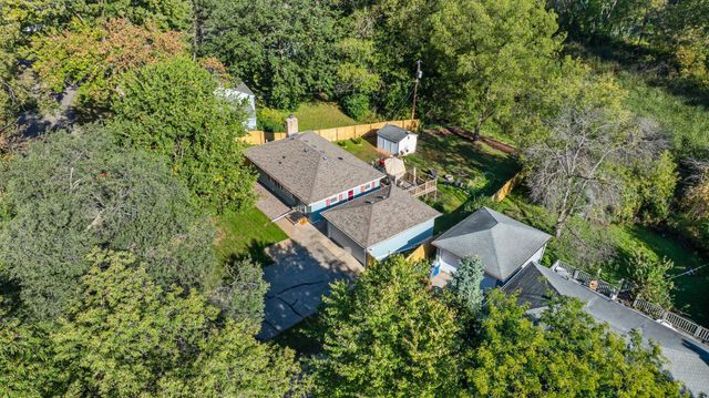 11832 Crawford Road W, Minnetonka, MN 55343