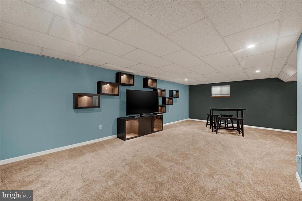 Image 30 of property listing at 4296 WOLF HILL DR, Hampstead, MD 21074