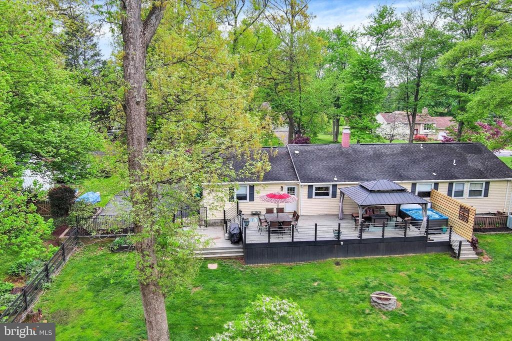 Image 51 of property listing at 4296 WOLF HILL DR, Hampstead, MD 21074
