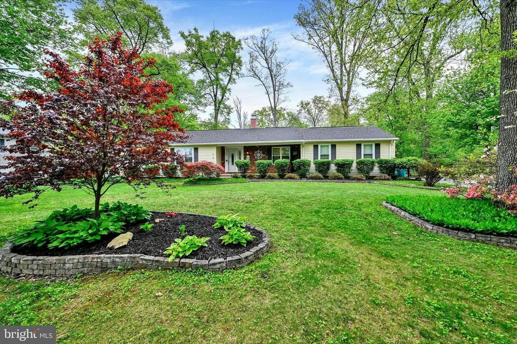 Image 58 of property listing at 4296 WOLF HILL DR, Hampstead, MD 21074