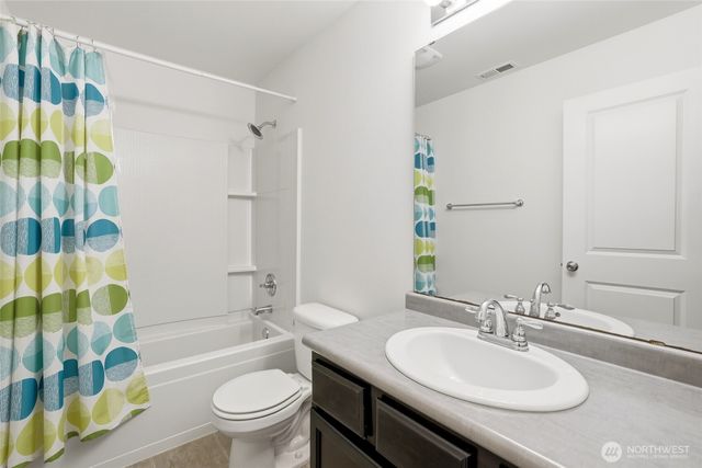 23532 117th Avenue SE, Kent, WA 98031