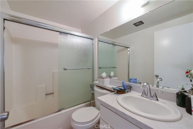 45 Greenfield 52, Irvine, CA 92614