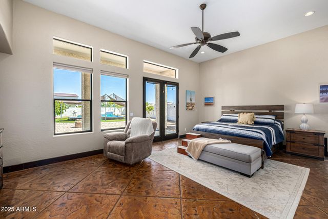 750 W ZION Lane, San Tan Valley, AZ 85143