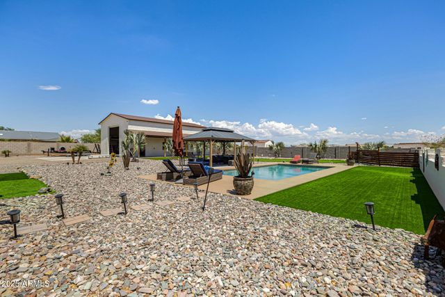 750 W ZION Lane, San Tan Valley, AZ 85143