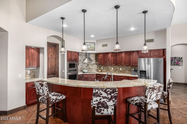750 W ZION Lane, San Tan Valley, AZ 85143