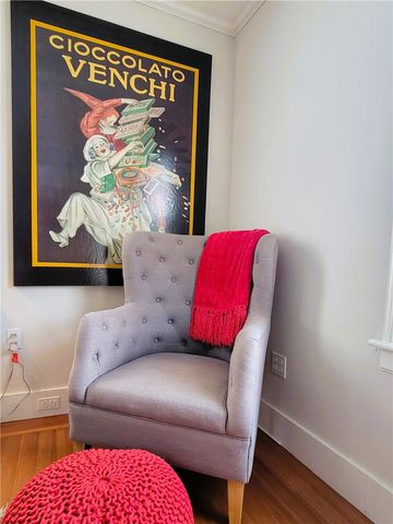 60 Prairie Avenue, Newport, RI 02840