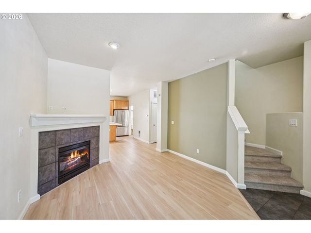 1117 Sw 160TH Ave, Beaverton, OR 97006