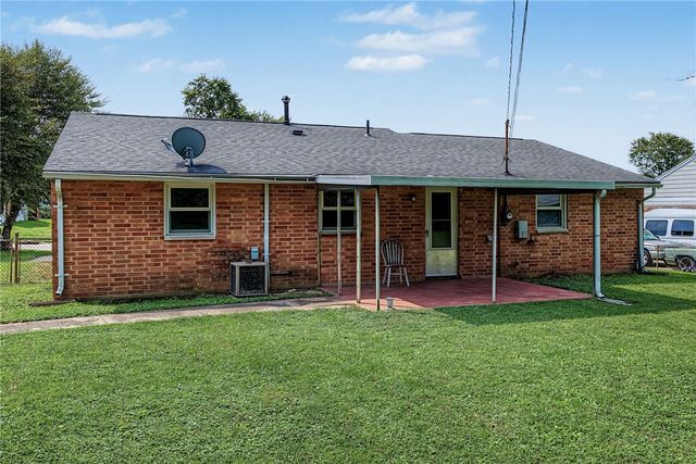 3746 Marion Drive, Enon Vlg, OH 45323