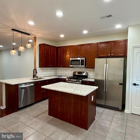153 MERCER CT, Fairless Hills, PA 19030