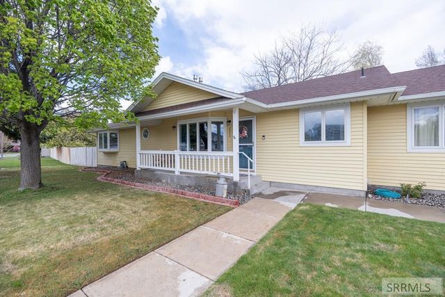 2945 Chaparral Drive, Idaho Falls, ID 83404