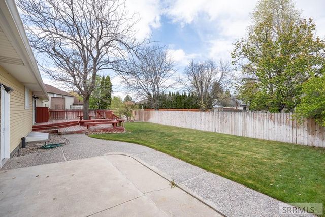 2945 Chaparral Drive, Idaho Falls, ID 83404