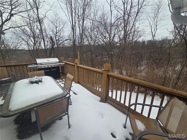 2714 Royal Oak Drive, High Ridge, MO 63049