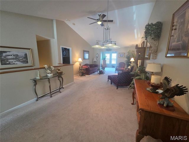 2714 Royal Oak Drive, High Ridge, MO 63049