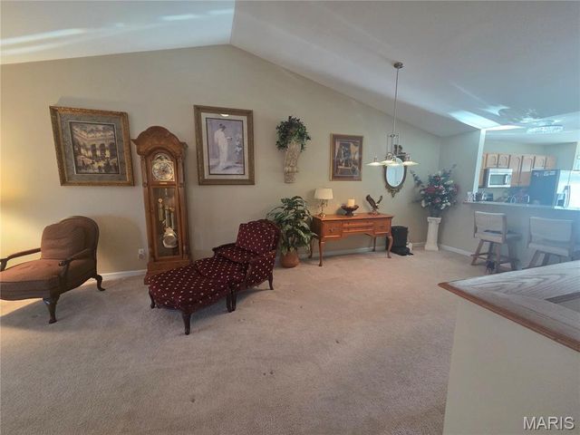 2714 Royal Oak Drive, High Ridge, MO 63049
