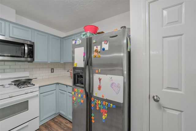 12023 Belle Court, Pinehurst, TX 77362