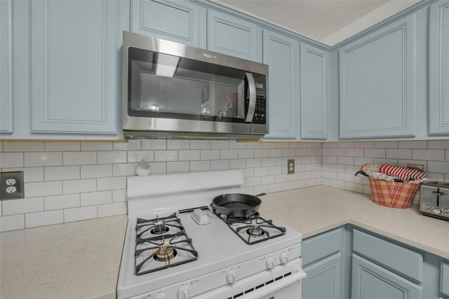 12023 Belle Court, Pinehurst, TX 77362