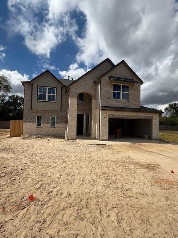 2116 Golden Spruce Court, Conroe, TX 77301