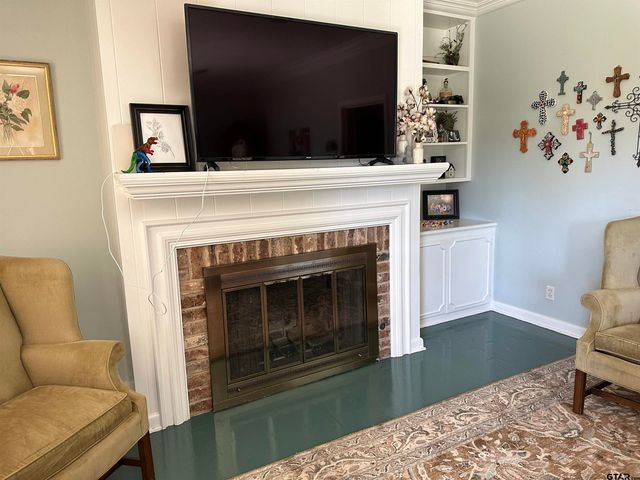 906 Sherwood Lane, Jacksonville, TX 75766