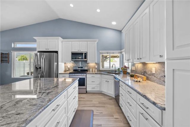 24342 Copperhead Circle, Murrieta, CA 92562