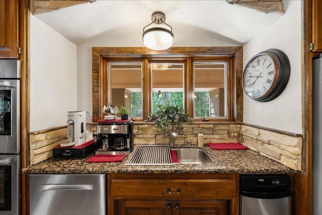 10515 Wentworth Springs Rd, Georgetown, CA 95634