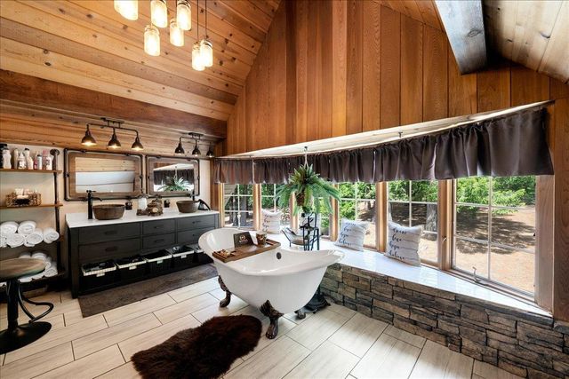 10515 Wentworth Springs Rd, Georgetown, CA 95634
