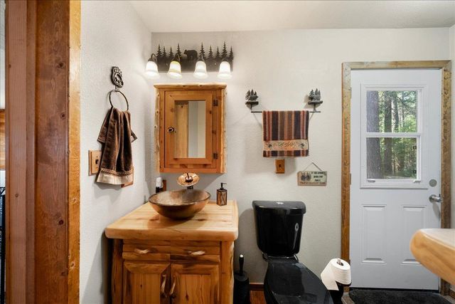 10515 Wentworth Springs Rd, Georgetown, CA 95634