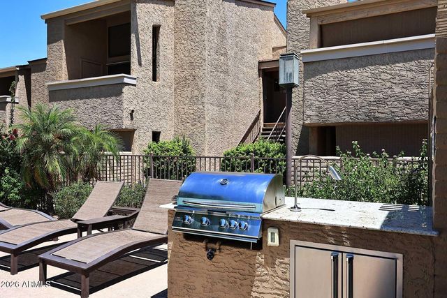 7950 E STARLIGHT Way 111, Scottsdale, AZ 85250