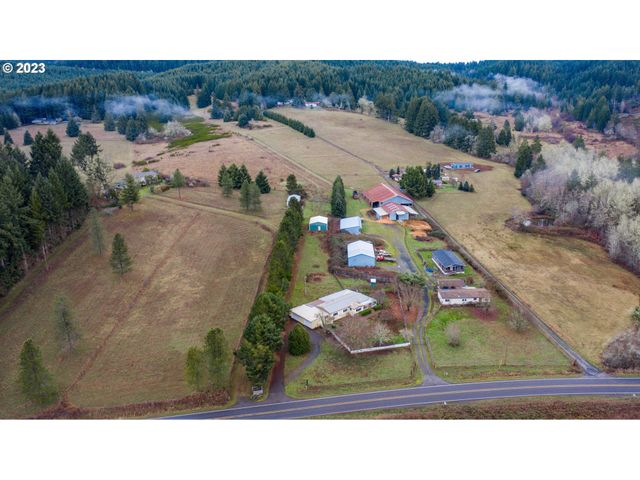 24333 VAUGHN Rd, Veneta, OR 97487