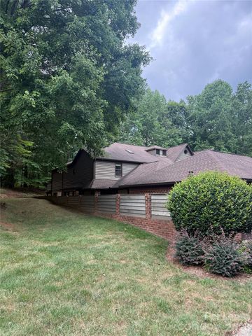 7434 Newmans Lane, Charlotte, NC 28270