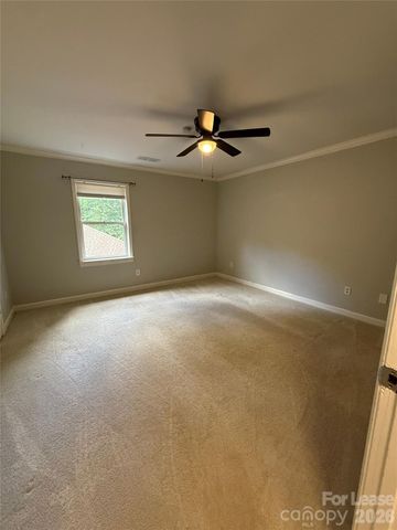 7434 Newmans Lane, Charlotte, NC 28270
