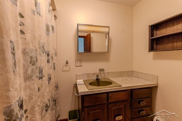 8908 Kochville Road, Saginaw, MI 48603