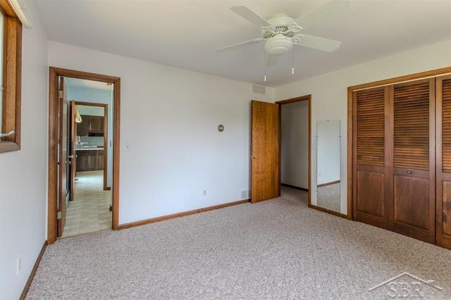 8908 Kochville Road, Saginaw, MI 48603