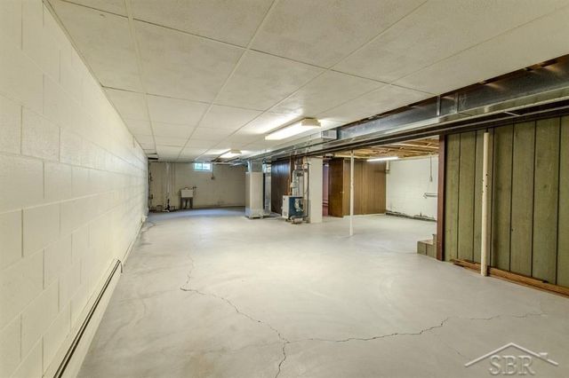 8908 Kochville Road, Saginaw, MI 48603