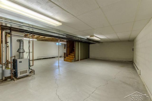 8908 Kochville Road, Saginaw, MI 48603