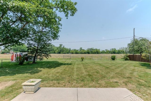 8908 Kochville Road, Saginaw, MI 48603