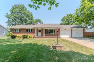 8908 Kochville Road, Saginaw, MI 48603