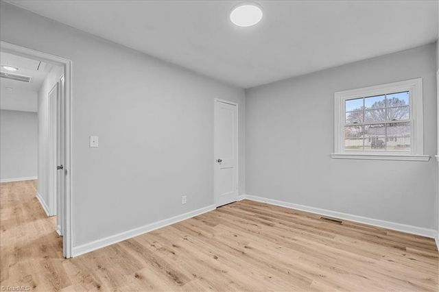 1502 Summit Avenue, Greensboro, NC 27405