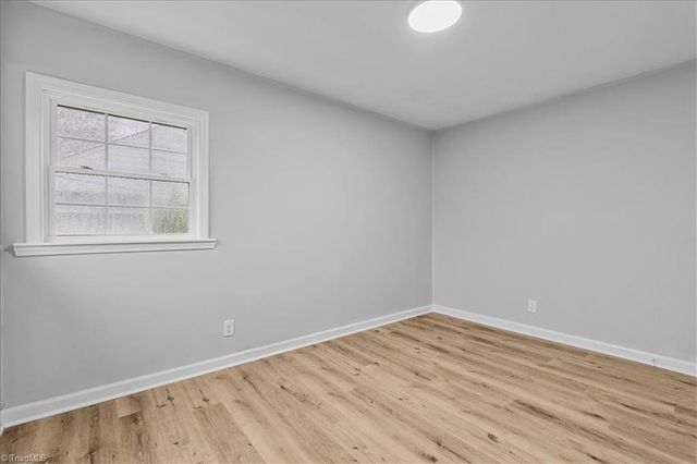 1502 Summit Avenue, Greensboro, NC 27405