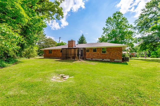 1401 Fred Will Circle, Chattanooga, TN 37411